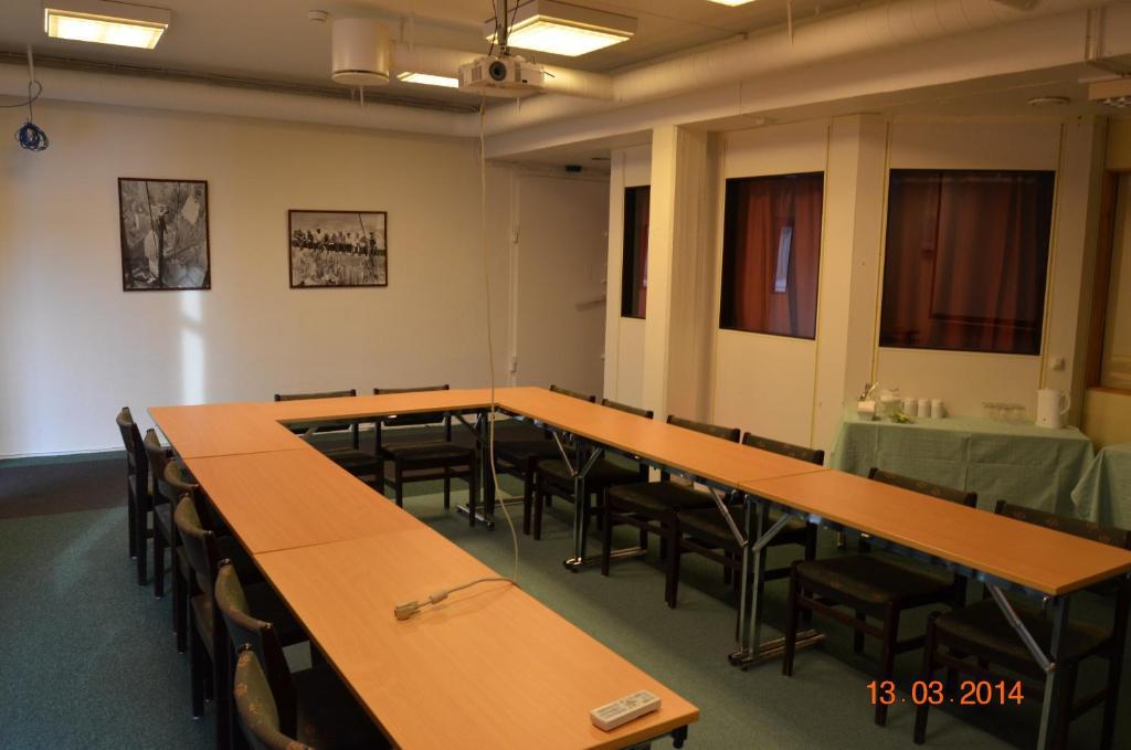 Mehamn Arctic Hotel Bagian luar foto